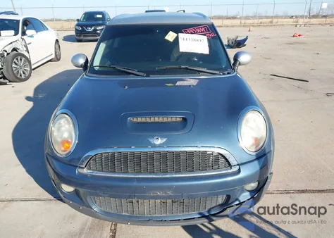 2010 Mini Cooper S Clubman z USA, uszkodzony, nr VIN WMWMM3C54ATP94609